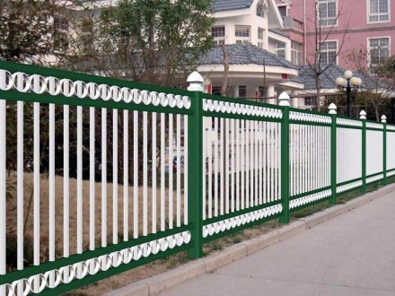 鋅鋼院墻欄桿護(hù)欄可定制定做